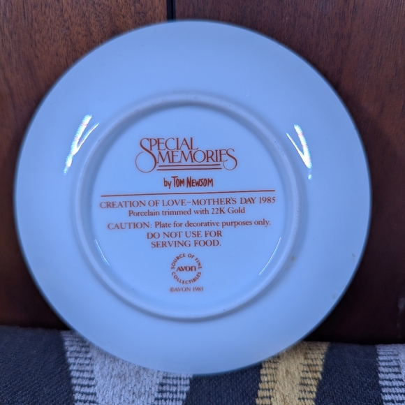 Vintage Special Memories By Tom Newsom Creation of Love-Mothers day 1985 - Picture 2 of 3